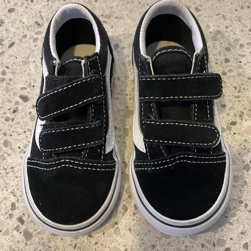 Kids Vans Velcro Closure New no tags Size 6.5